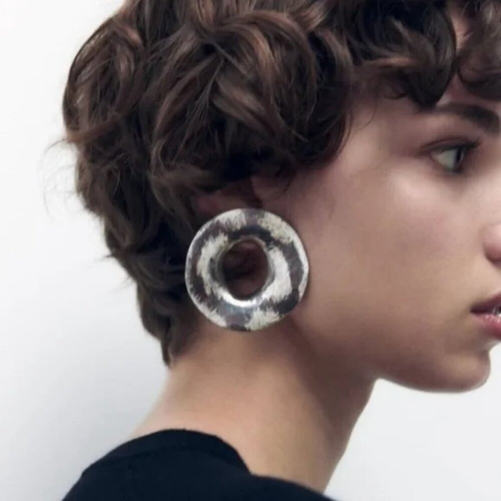 Zara Earrings, Irregular Circle Shaped Silver Nwt 🔥🔥✨💖💖